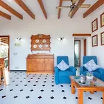 Solivent Villa *